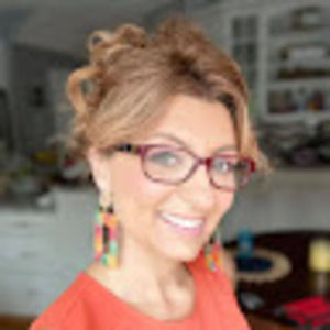 Meet your Posher, Connie